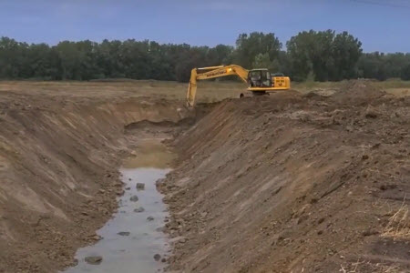 How to Dig Canal in Michigan